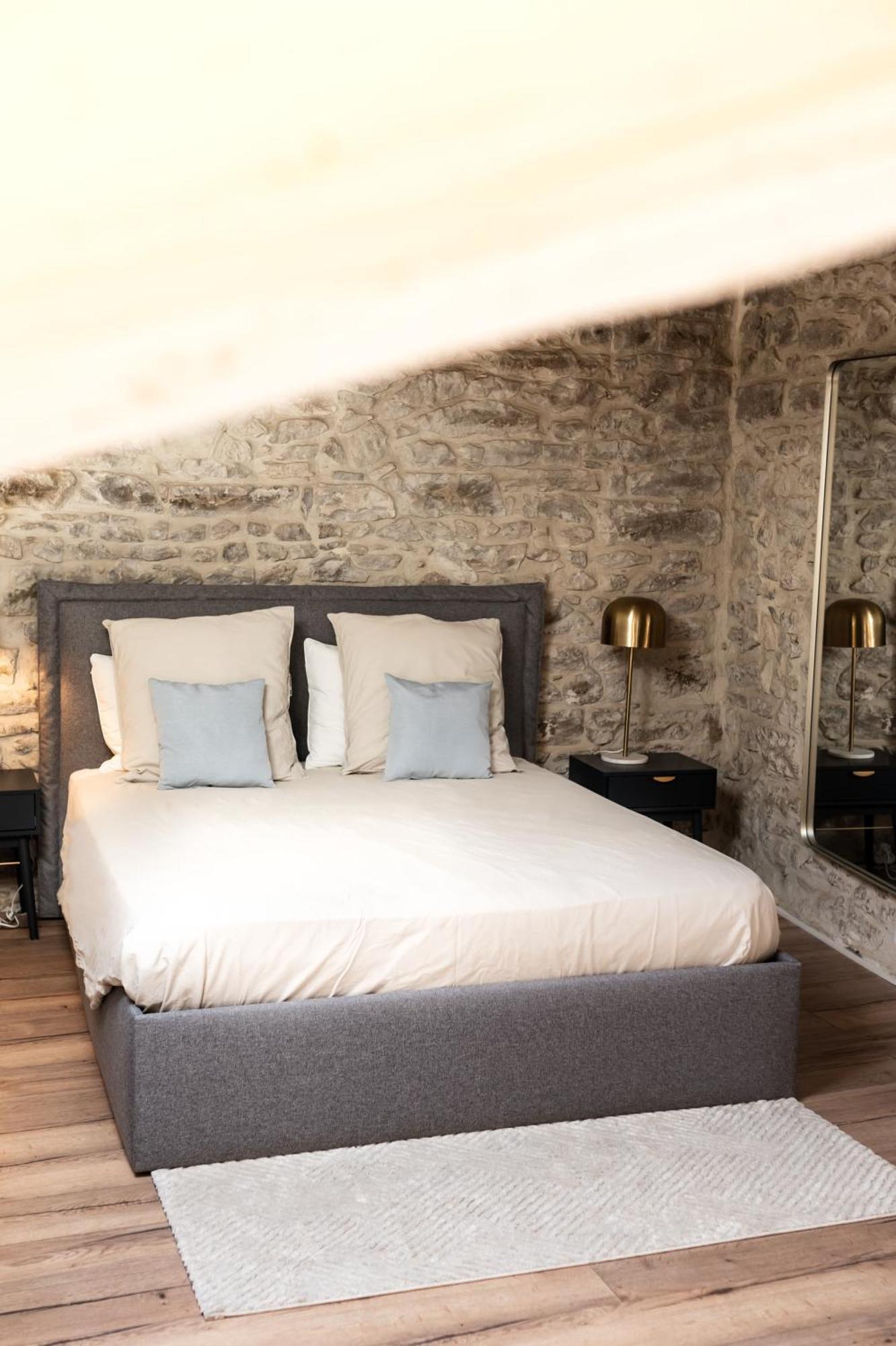 L'Etoile - Duplex Cosy De 50M2 En Centre-Ville نيم المظهر الخارجي الصورة